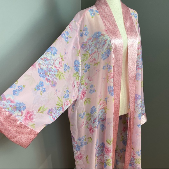 Jaclyn Smith Sheer Robe Kimono Size 3X Light Powder Pink w Blue Floral Print - Picture 4 of 10